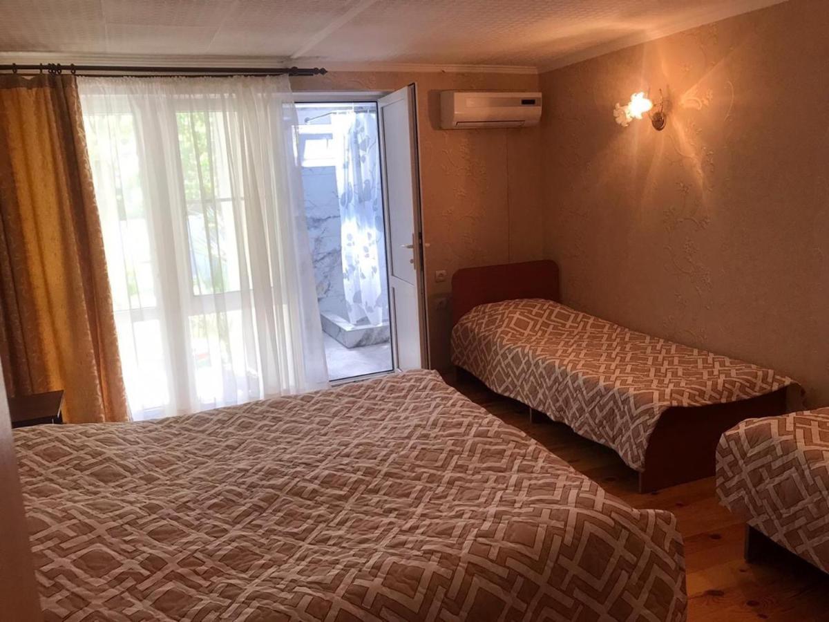 Guest House Dali Gagry Zewnętrze zdjęcie