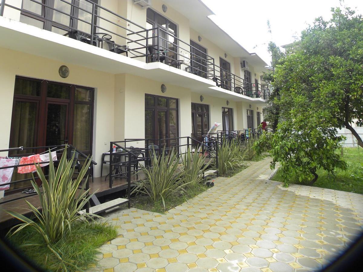 Guest House Dali Gagry Zewnętrze zdjęcie